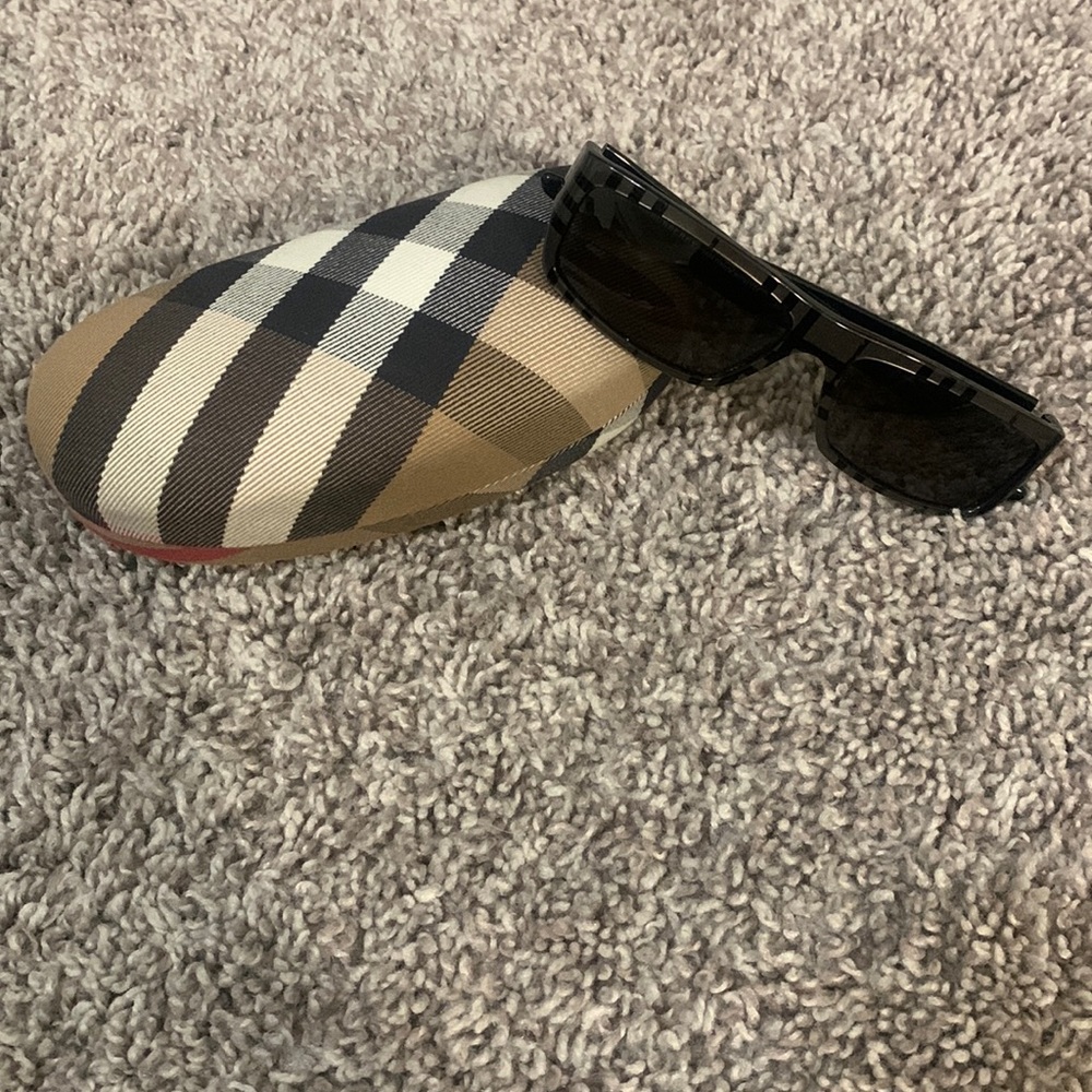 Vintage Burberry sunglasses